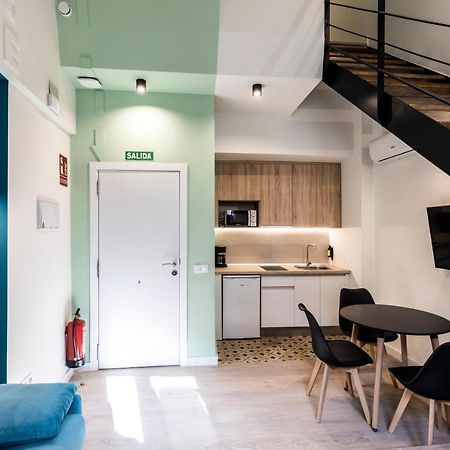 Apartamentos Turisticos De La Bernarda Касерес Екстер'єр фото