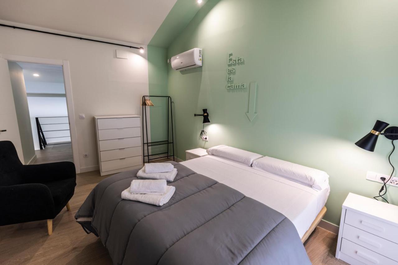 Apartamentos Turisticos De La Bernarda Касерес Екстер'єр фото